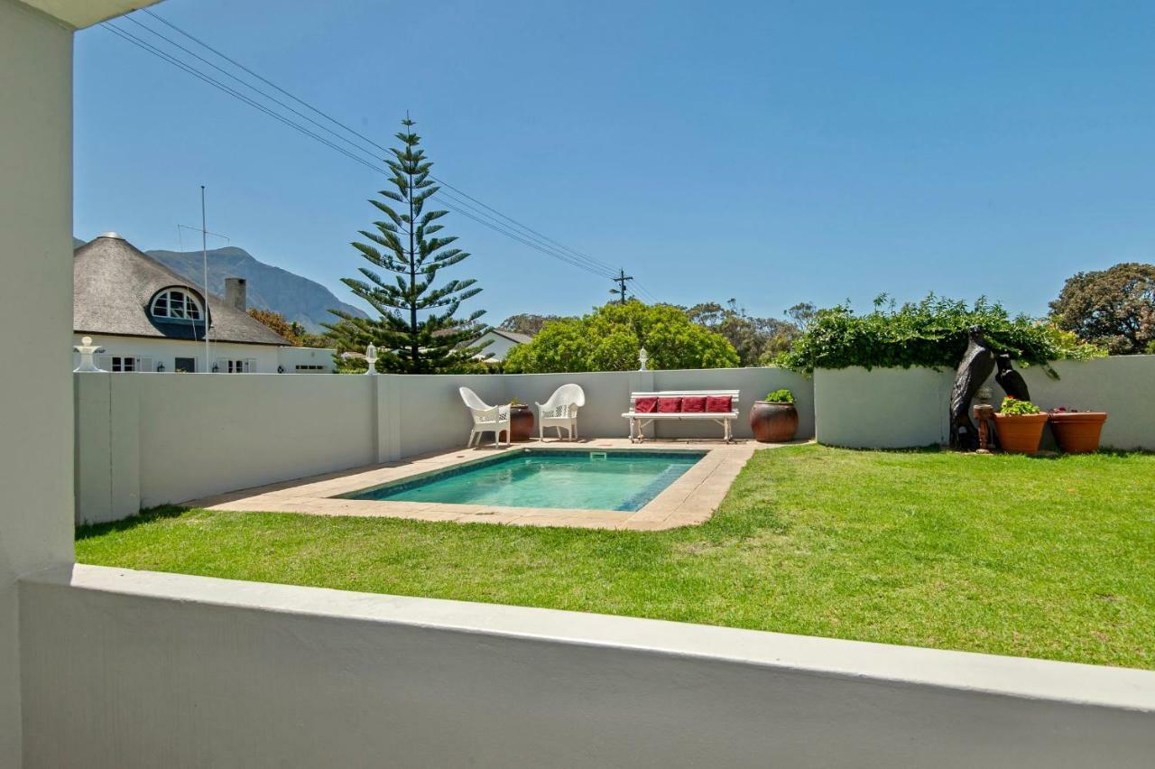 Baleens Hotel Hermanus Exterior foto